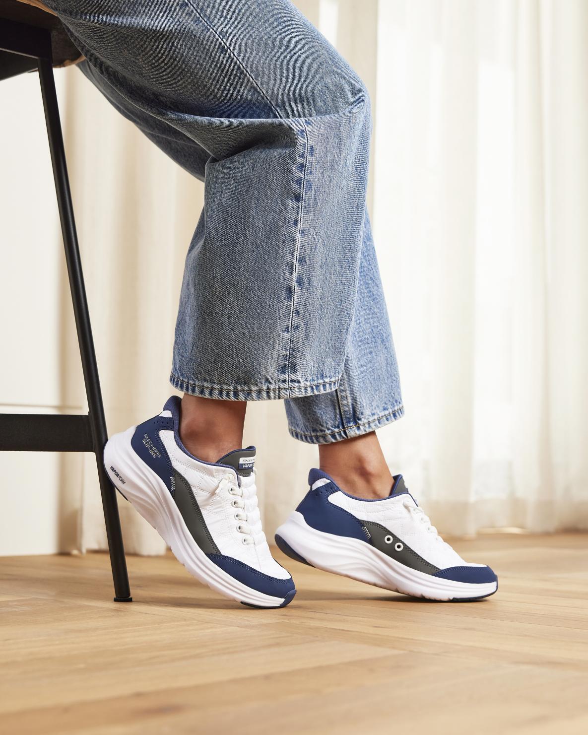 Skechers