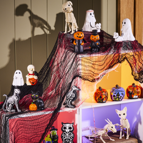 Reject Shop Halloween Decor